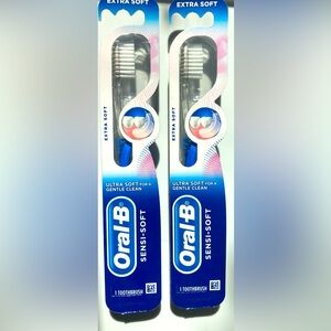 Lot of 2 New Oral-B Sensi-Soft Blue Toothbrush Extra Soft Bristle